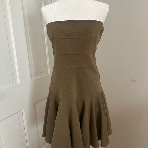 See by Chloe Olive Green Strapless Dress 10 EUC - Picture 4 of 9
